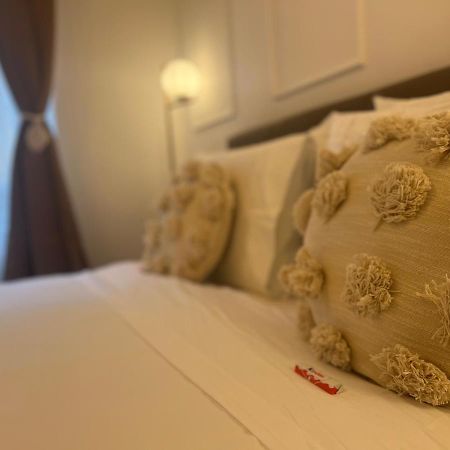 Regina Milano In Bocconi Daire Dış mekan fotoğraf