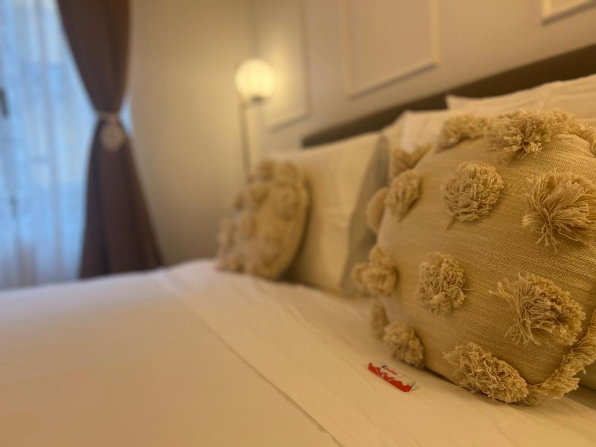 Regina Milano In Bocconi Daire Dış mekan fotoğraf